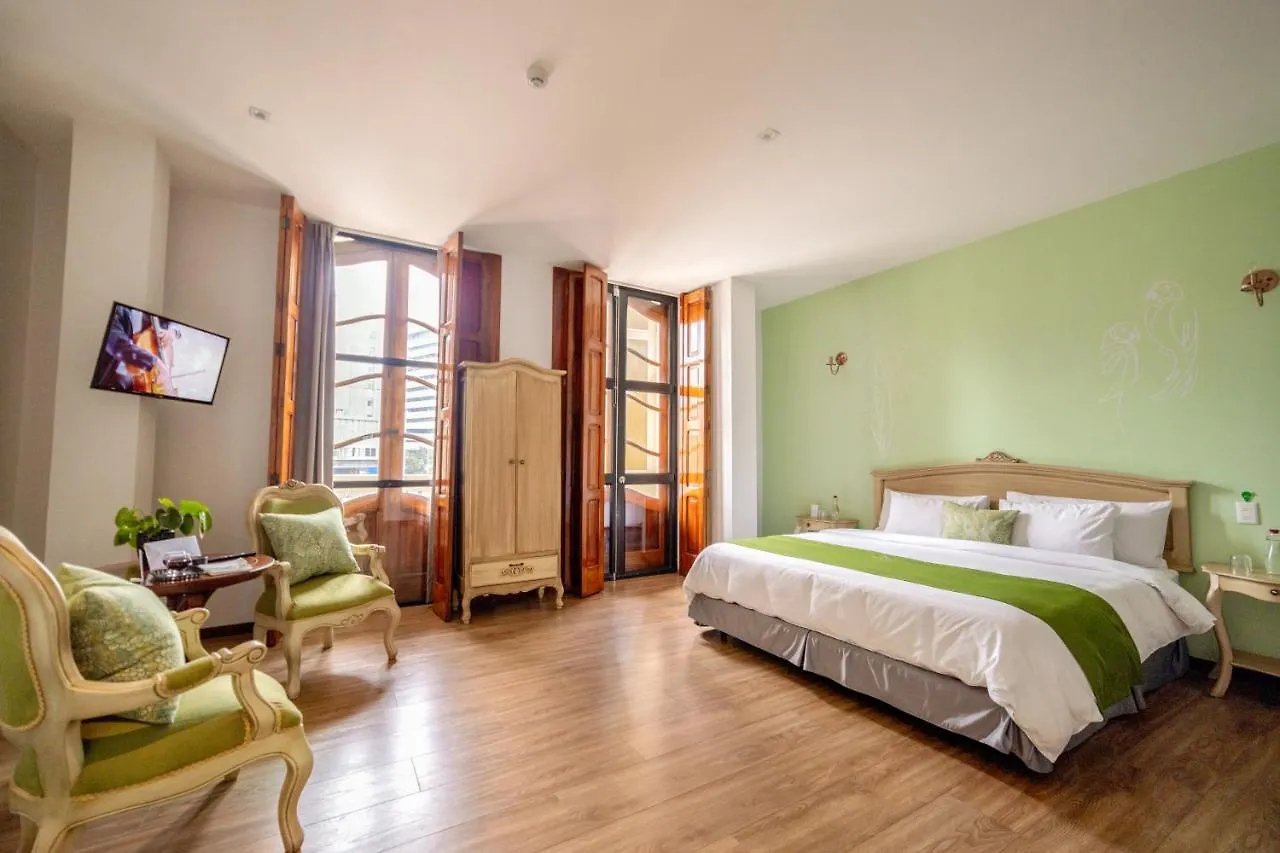 Boutique Hotel In Quito Hotel Casona 1914 Bed & Breakfast