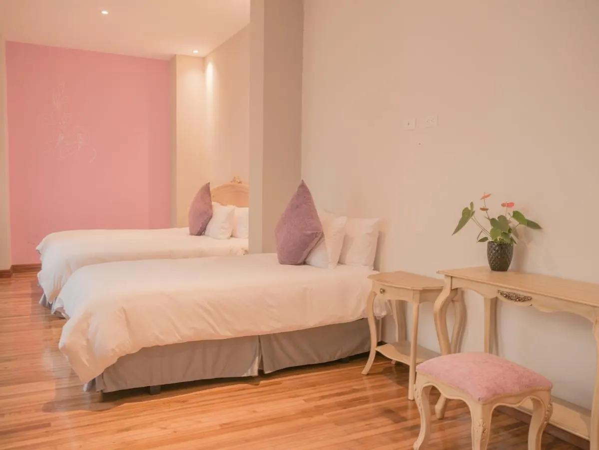 Bed & Breakfast Hotel Casona 1914 Quito