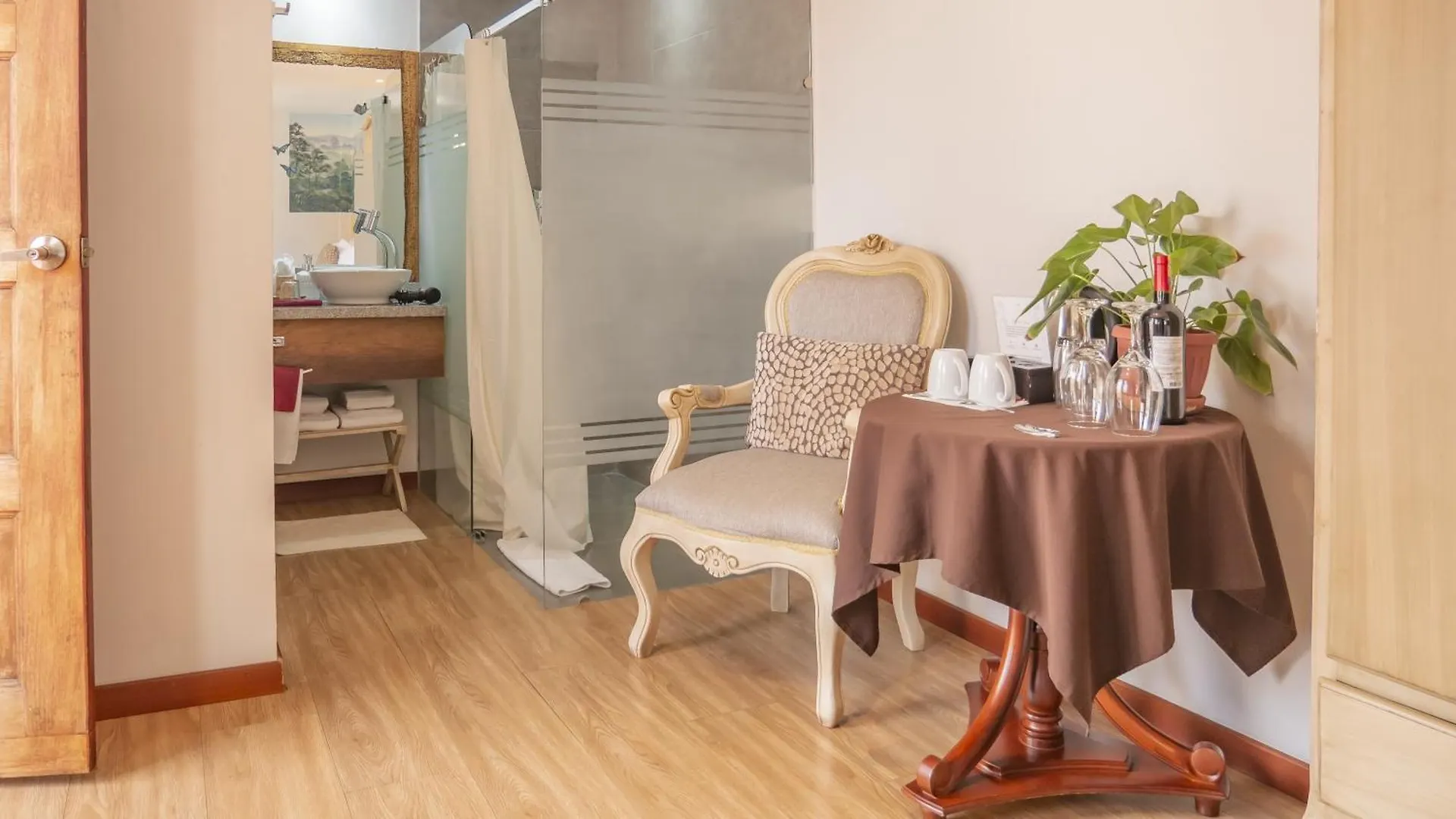 Hotel Casona 1914 Quito Bed & Breakfast